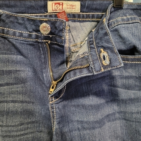 L.e.i Bridget Blue Colored Curvy Bootcut StyleJeans Size Juniors 13 Women 10-12 - Picture 11 of 13